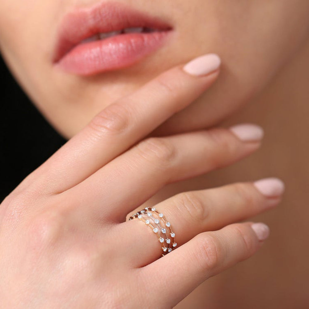 Floating Diamond Station Ring