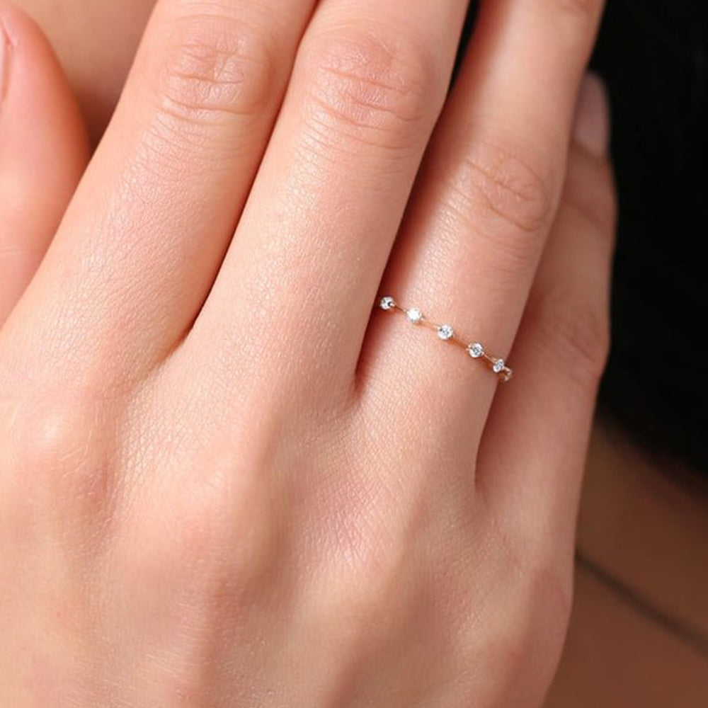 Floating Diamond Station Ring