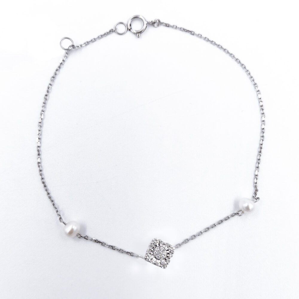 Delicate Pearl Diamond Bracelet