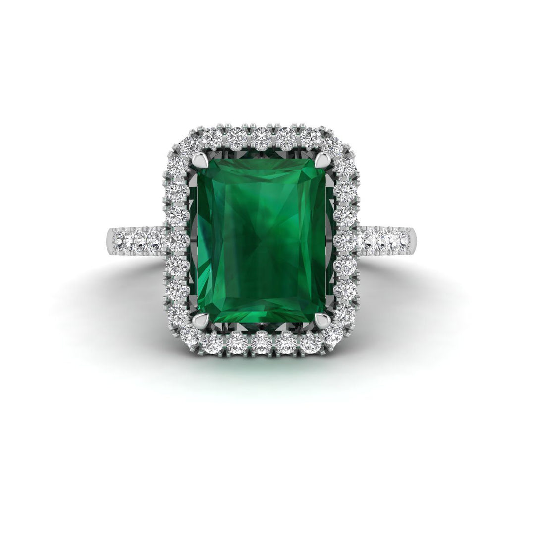 Royal Emerald Diamond Ring