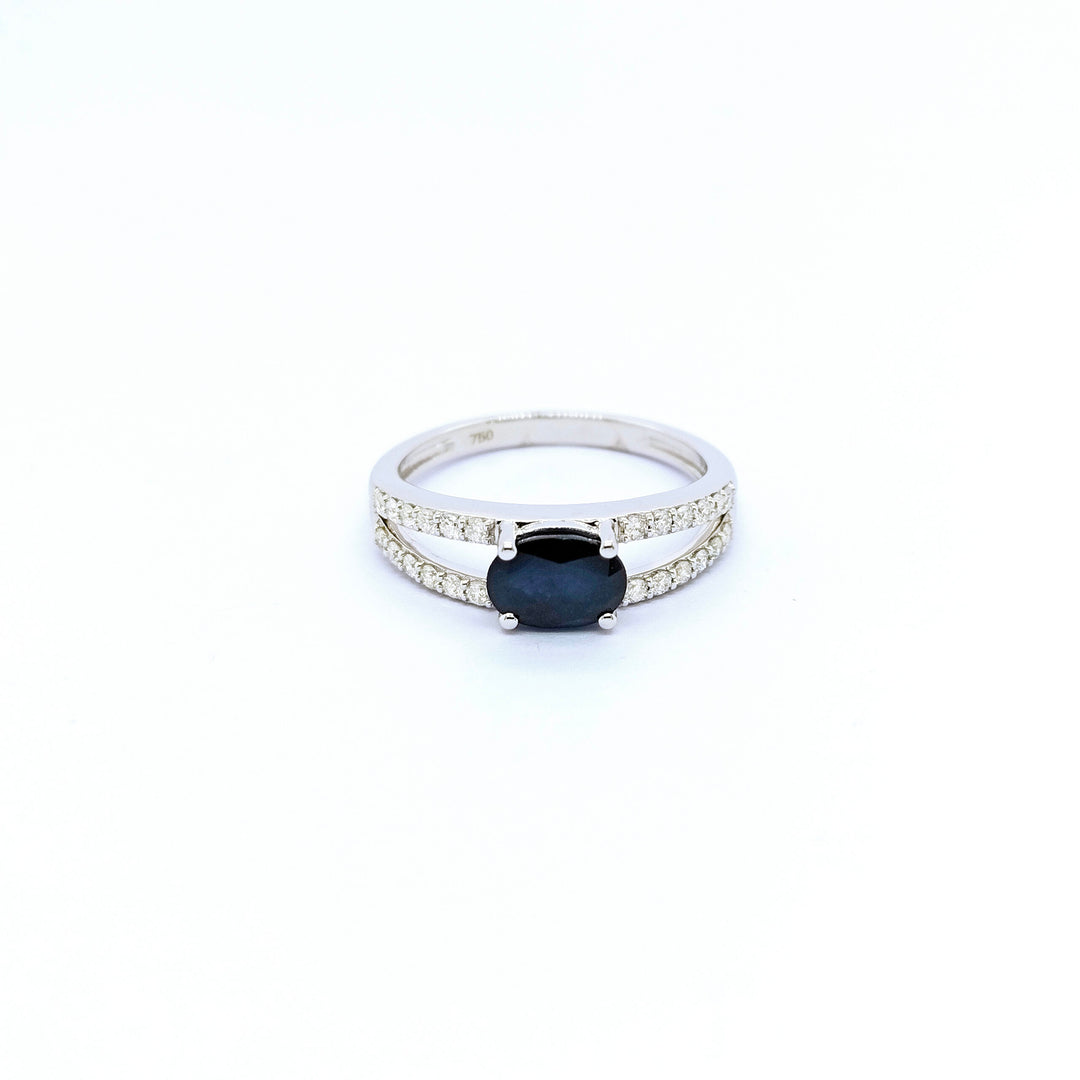 18k Blue Sapphire & Diamond Ring