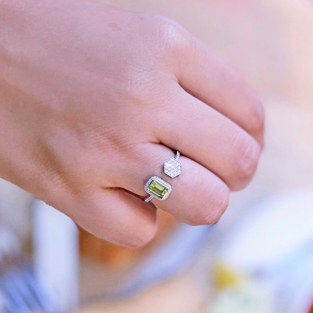 18k Peridot & Diamond Open Ring