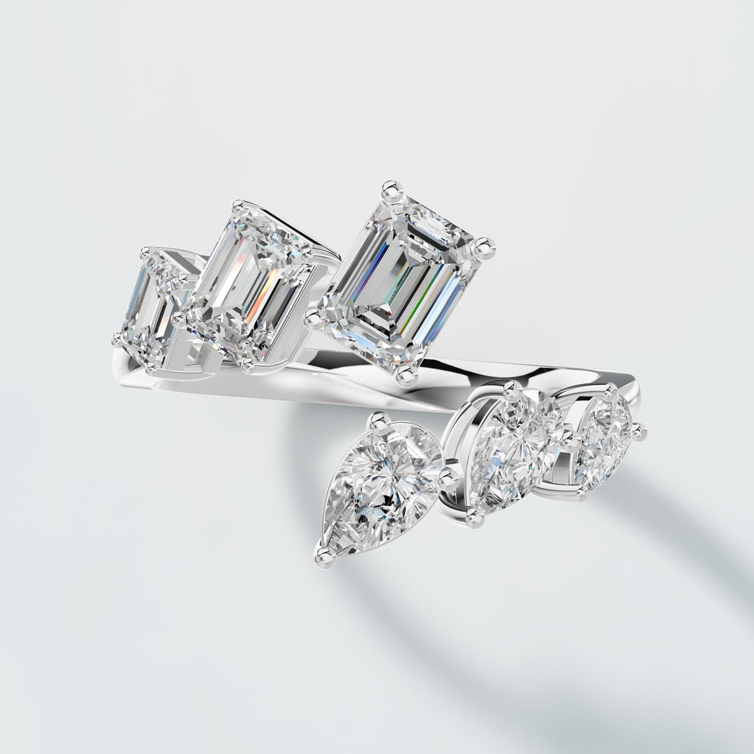 Elegant Era Diamond Ring