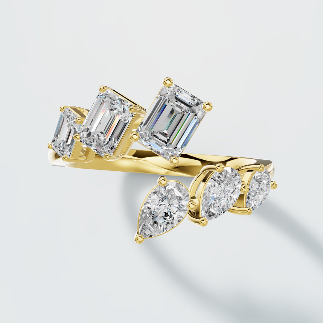 Elegant Era Diamond Ring