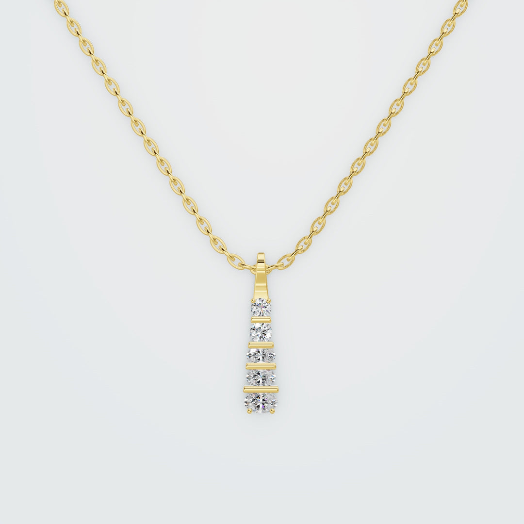 Slim edge shaped necklace