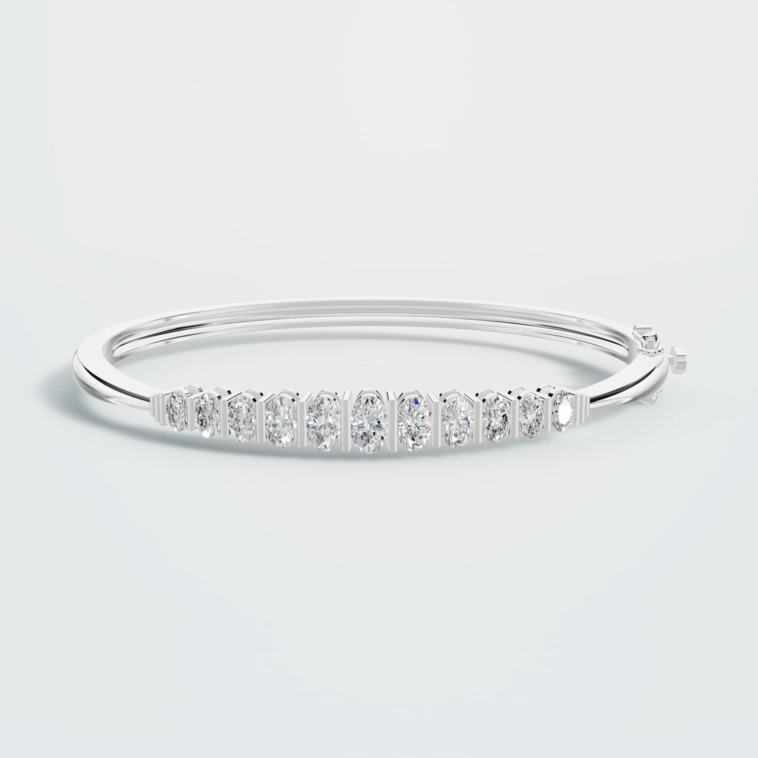 Queens Majestic diamond bracelet