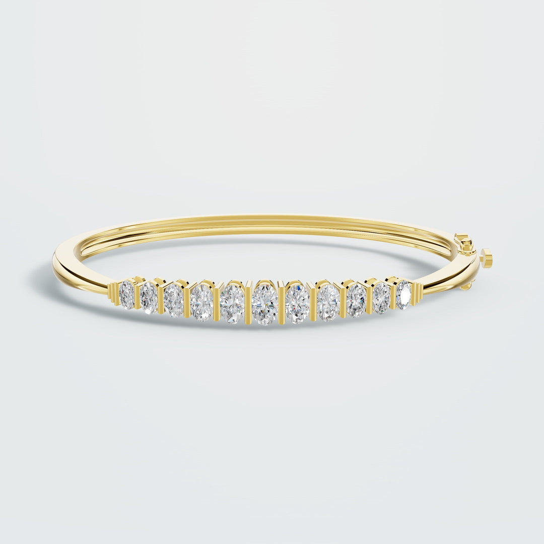 Queens Majestic diamond bracelet