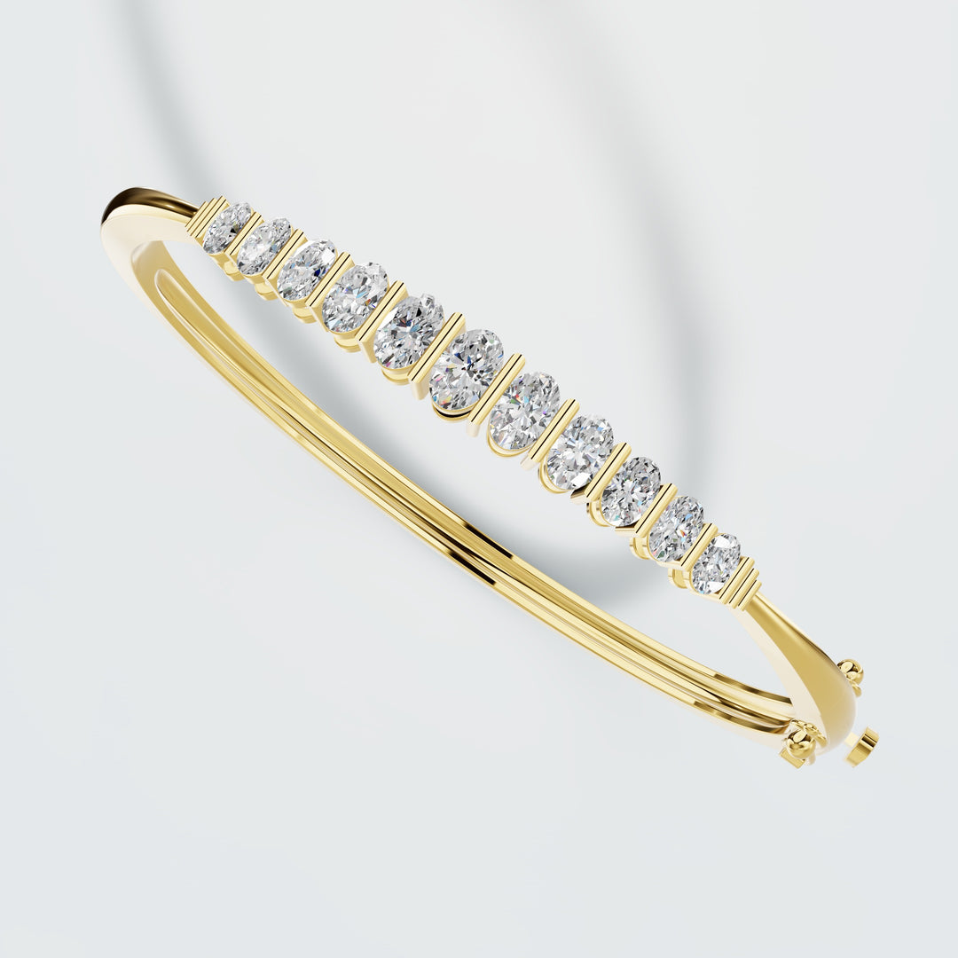 Queens Majestic diamond bracelet