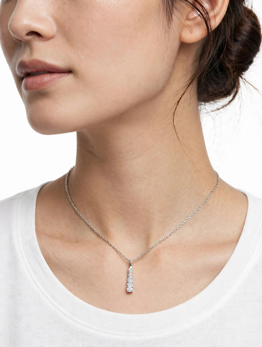 Slim Edge Shaped Necklace