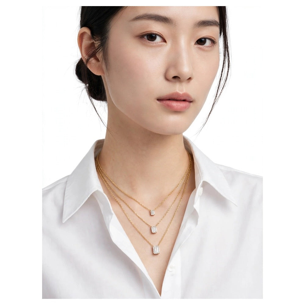 Emerald Solitaire Necklace